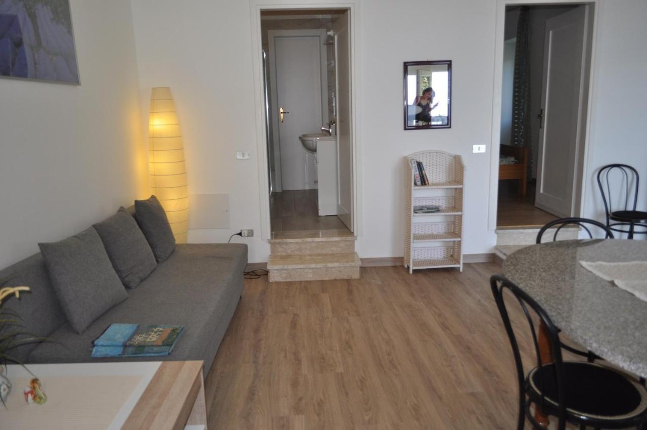 Holiday Home Near Monte Baldo In Tremosine Sul Garda Bagian luar foto