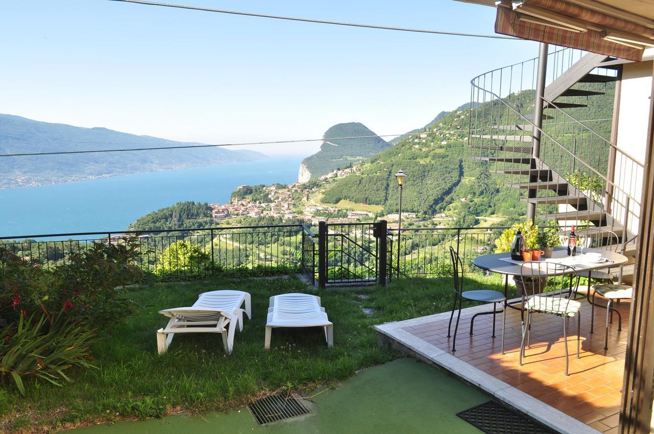 Holiday Home Near Monte Baldo In Tremosine Sul Garda Bagian luar foto