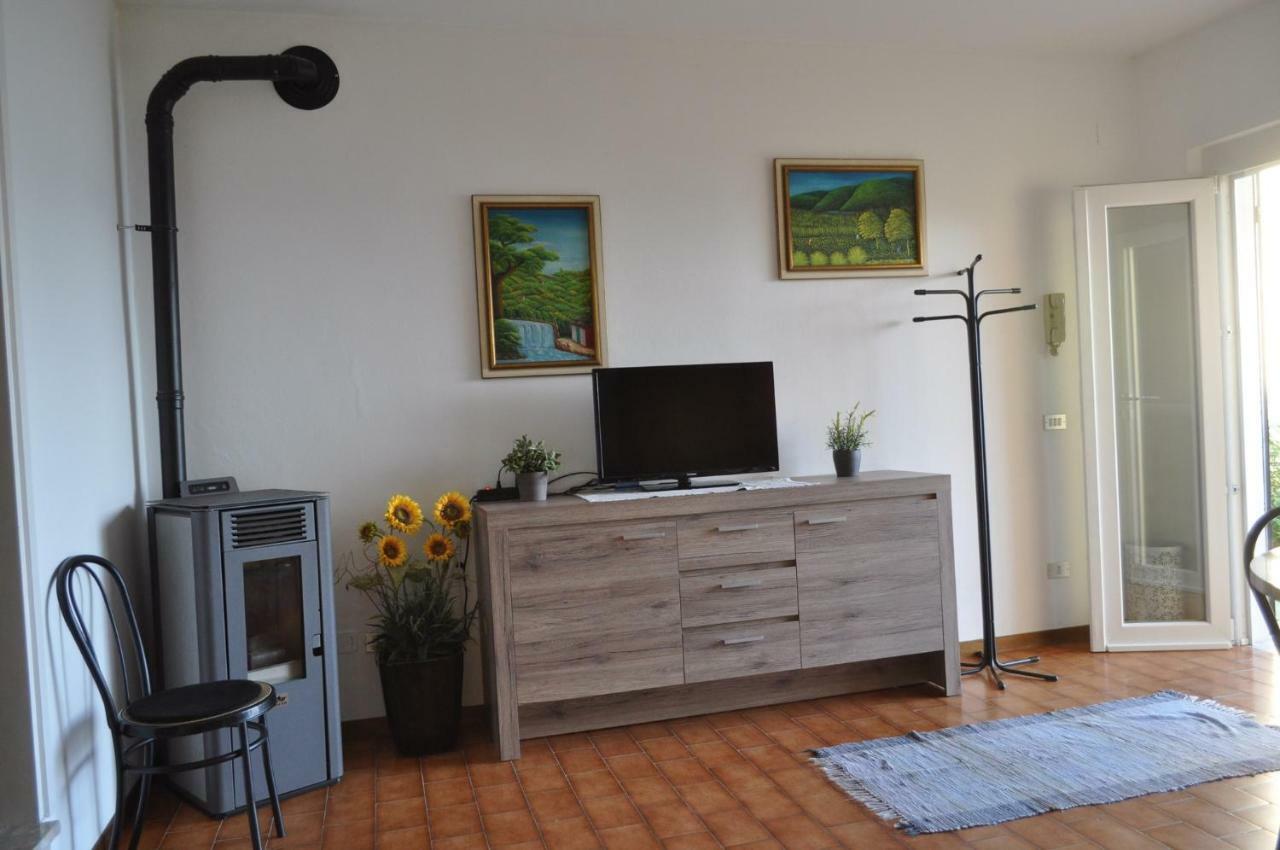 Holiday Home Near Monte Baldo In Tremosine Sul Garda Bagian luar foto
