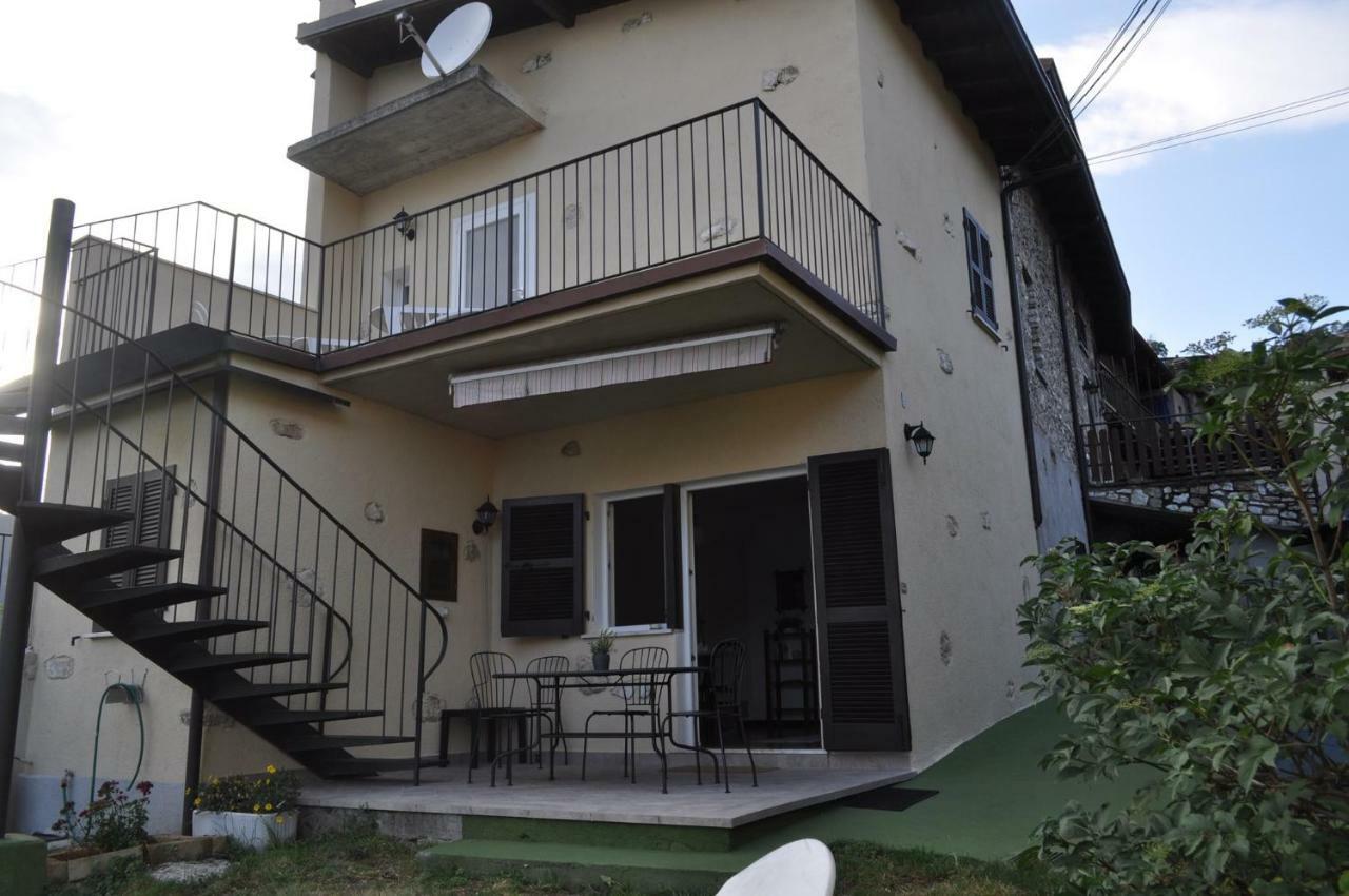Holiday Home Near Monte Baldo In Tremosine Sul Garda Bagian luar foto